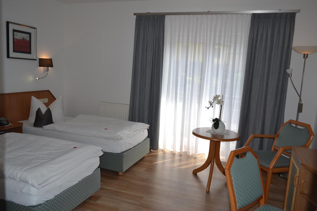 Hotel & Restaurant Zur Linde Freital Kültér fotó